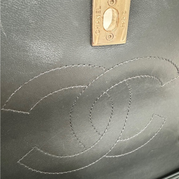 Chanel Misty Dark Grey Medium Flap Bag - Picture 11 of 16